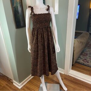 EUC Treasure & Bond Leopard Print Smocked XSmall Midi Sun Dress Sun tie straps